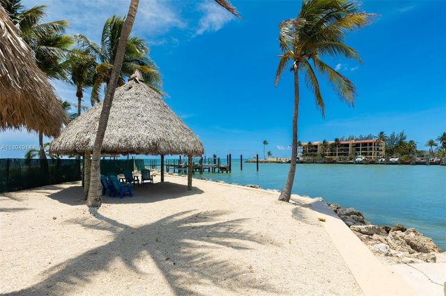 2000 Coco Plum Drive 301, Marathon, FL 33050