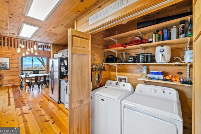 907 Ripshin Mountain Road, Blue Ridge, GA 30513