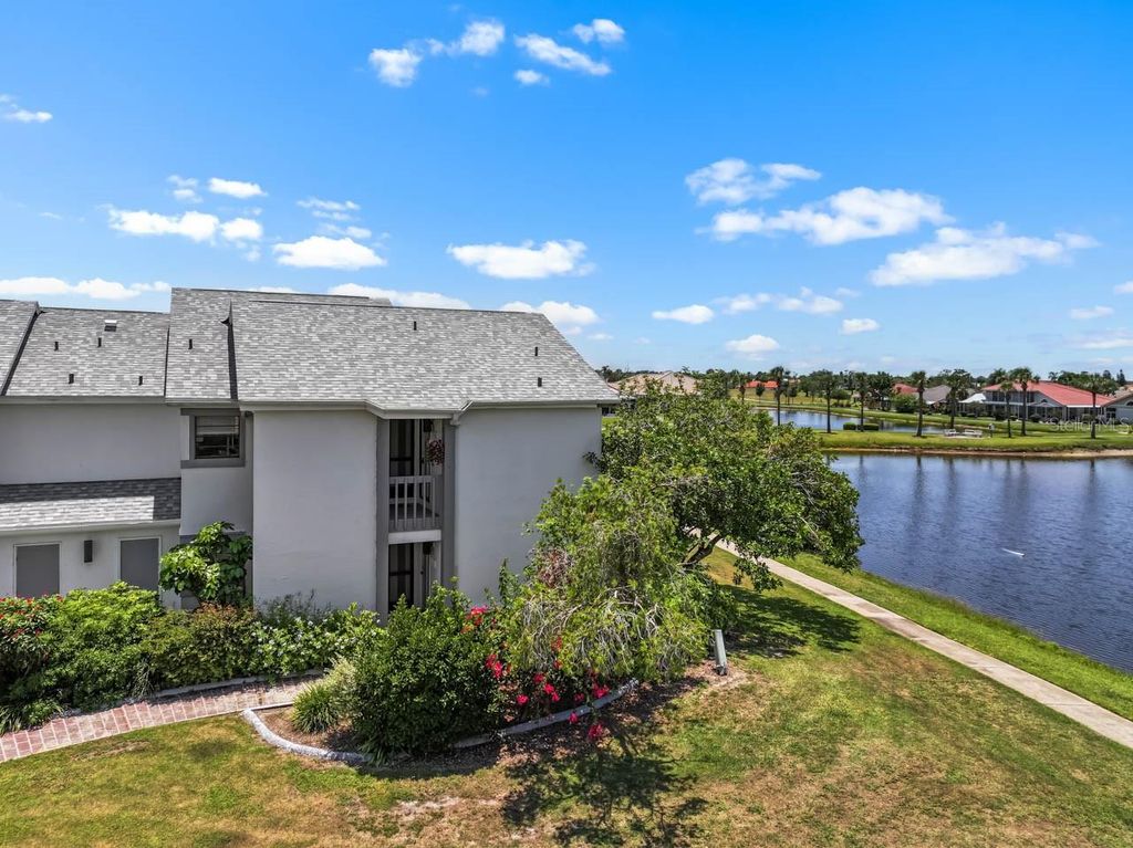 609 LIVELY DRIVE B, Sun City Center, FL 33573