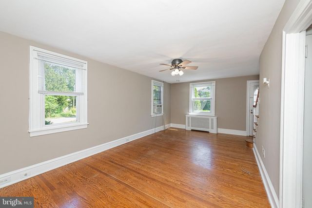 117 MANAVON ST, Phoenixville, PA 19460