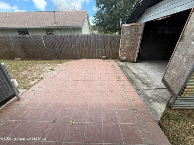 1506 Heartwellville Street NW, Palm Bay, FL 32907