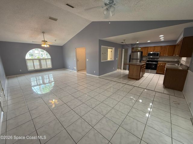 1506 Heartwellville Street NW, Palm Bay, FL 32907