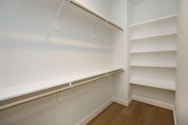 804 Aurora Street, Houston, TX 77009