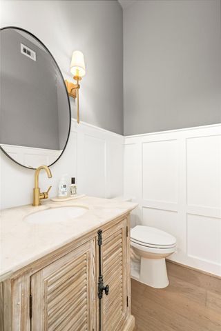 804 Aurora Street, Houston, TX 77009