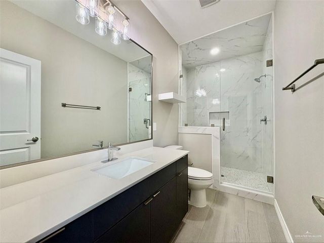 1413 Yankton Street 1, Alton, TX 78573