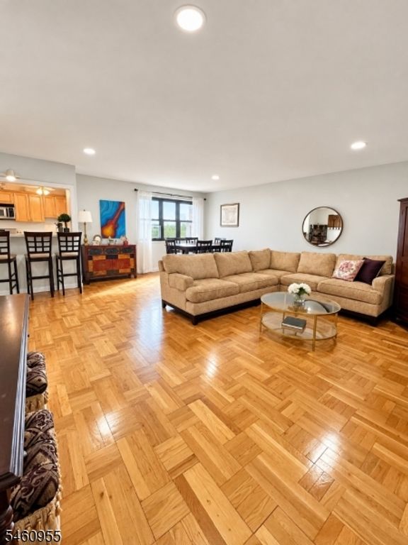 208 Anderson St 7C, Hackensack City, NJ 07601 — photo 4