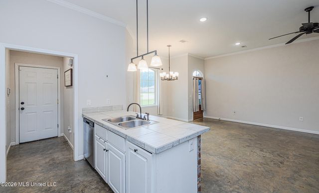 508 Fairway Avenue, Byram, MS 39272