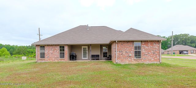 508 Fairway Avenue, Byram, MS 39272