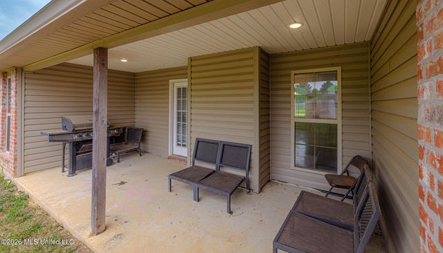 508 Fairway Avenue, Byram, MS 39272