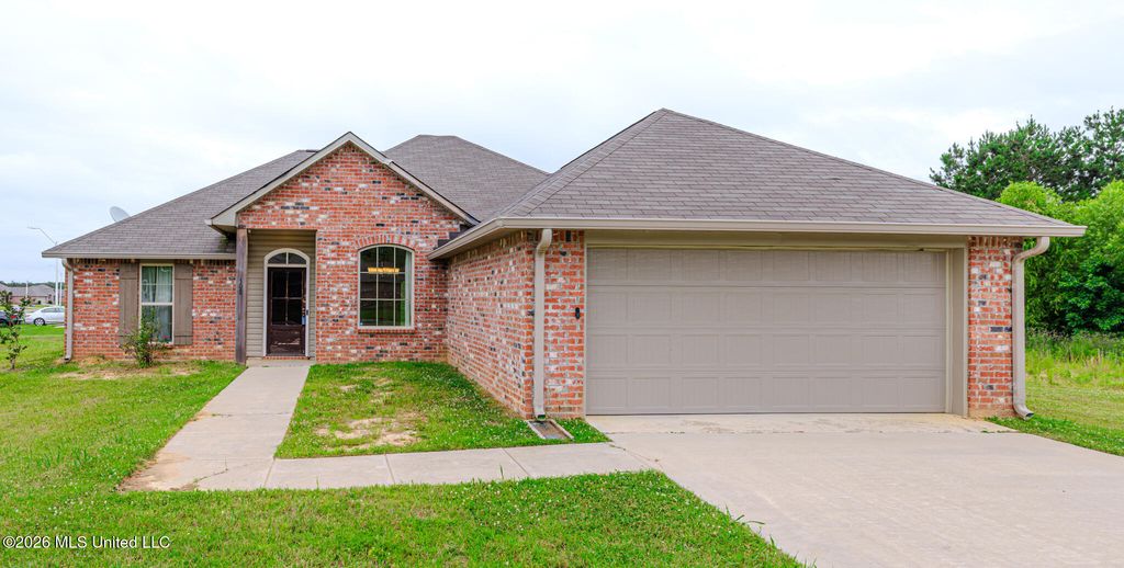 508 Fairway Avenue, Byram, MS 39272