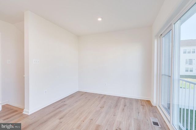 115 TUXFORD RD, Falling Waters, WV 25419