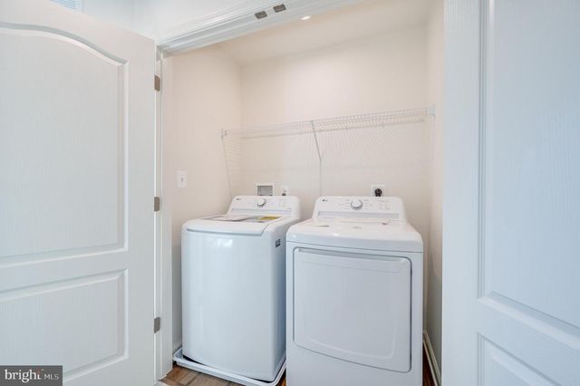 115 TUXFORD RD, Falling Waters, WV 25419