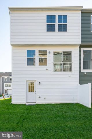 115 TUXFORD RD, Falling Waters, WV 25419