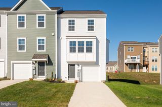 115 TUXFORD RD, Falling Waters, WV 25419