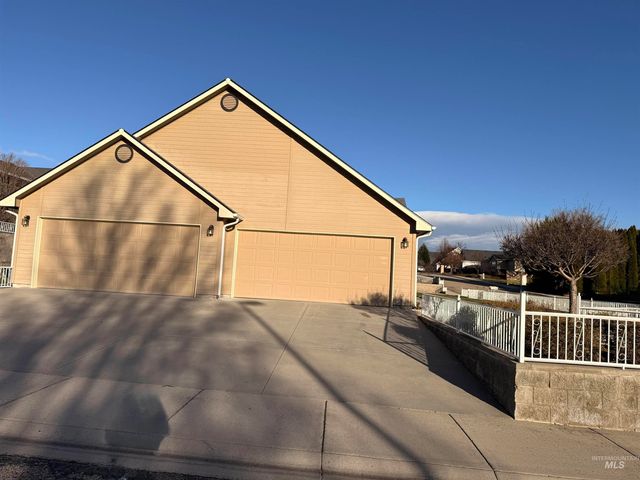 11816 W Rockhampton, Boise, ID 83709