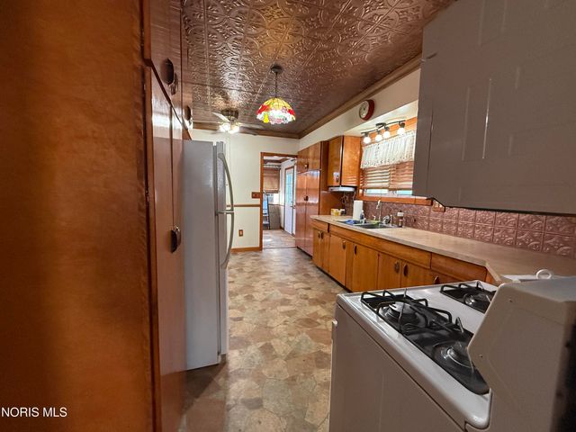 3620 Terrace Drive, Toledo, OH 43611