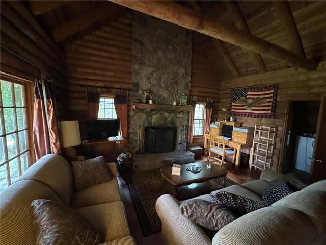 1593 Blackberry Mountain Rd, Ellijay, GA 30536