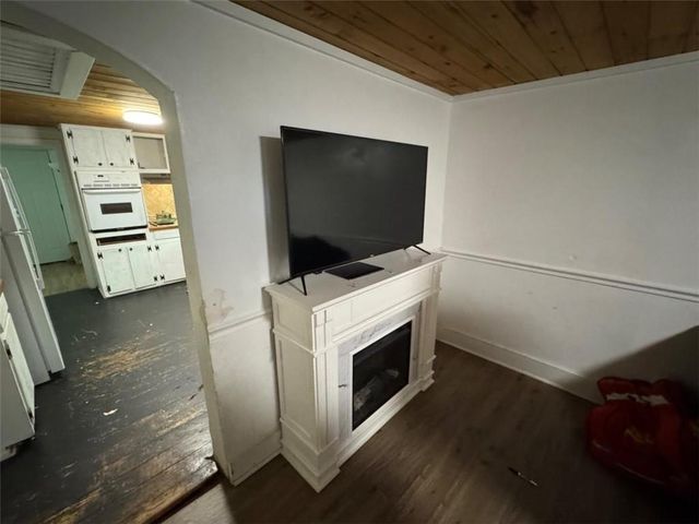 1593 Blackberry Mountain Rd, Ellijay, GA 30536