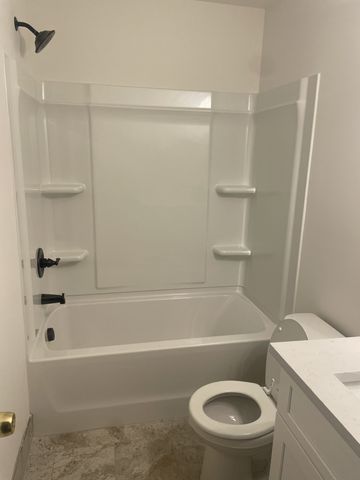 1039 Tylertown Rd, Clarksville, TN 37040