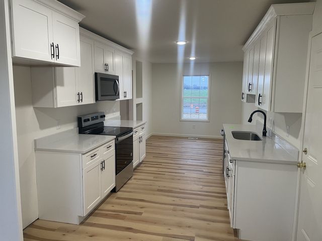 1039 Tylertown Rd, Clarksville, TN 37040