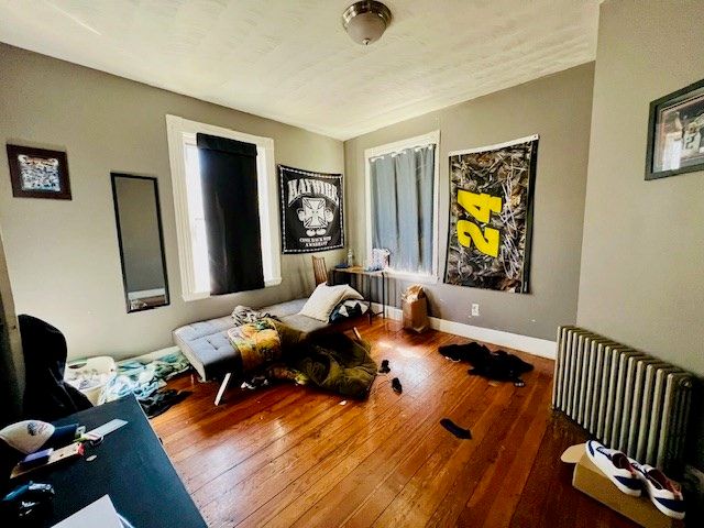 28 Clarkson 2, Boston, MA 02125