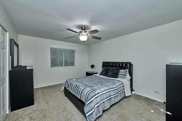 1066 Florimond Drive 1066, Elgin, IL 60123