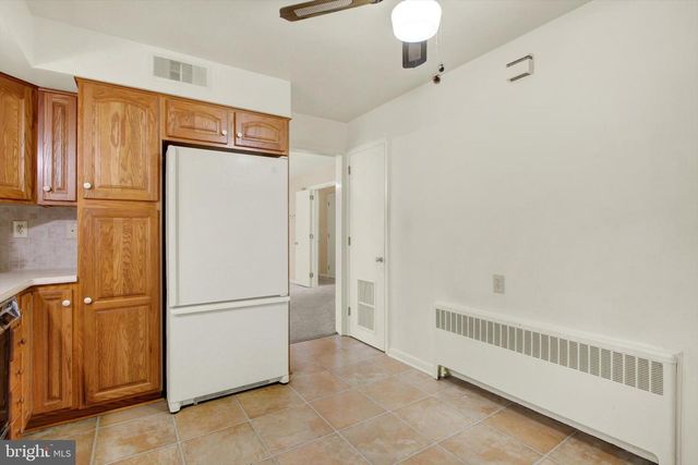 2217 EASTERN BLVD, York, PA 17402