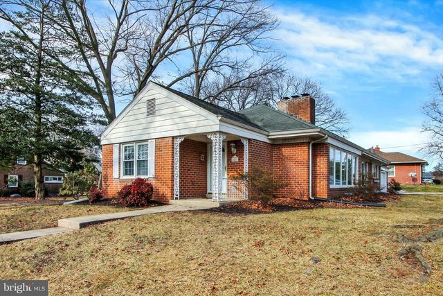 2217 EASTERN BLVD, York, PA 17402