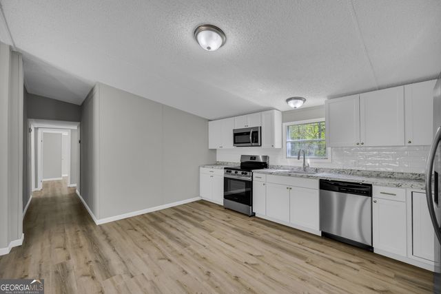 1715 Faye Carey Road, Danielsville, GA 30633
