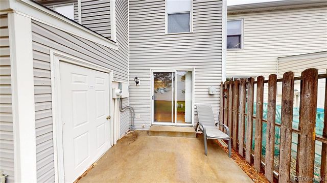 3209 S Estes Street, Lakewood, CO 80227