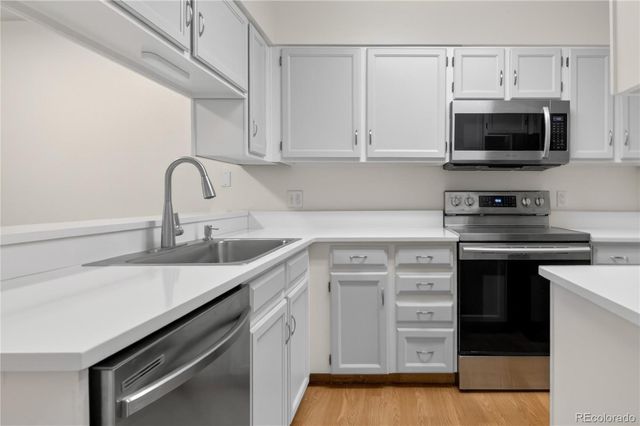 3209 S Estes Street, Lakewood, CO 80227