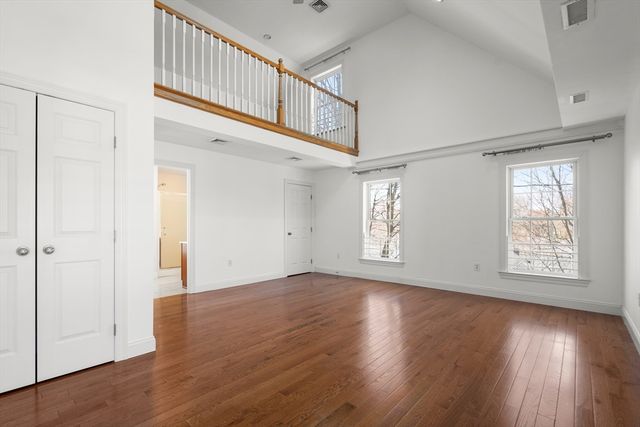 22 Westview Rd 22, Natick, MA 01760