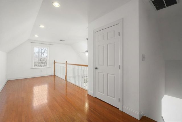 22 Westview Rd 22, Natick, MA 01760