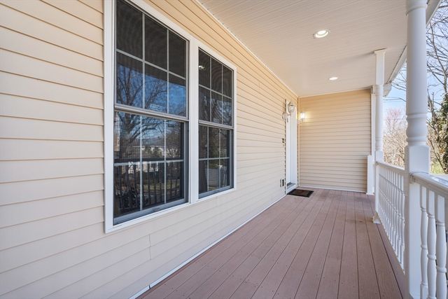 22 Westview Rd 22, Natick, MA 01760