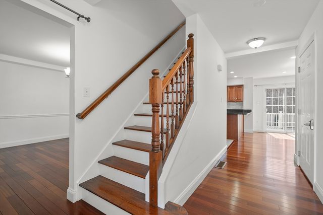 22 Westview Rd 22, Natick, MA 01760