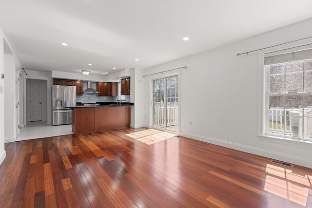 22 Westview Rd 22, Natick, MA 01760