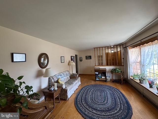 360 HOLIDAY LN, Lewistown, PA 17044