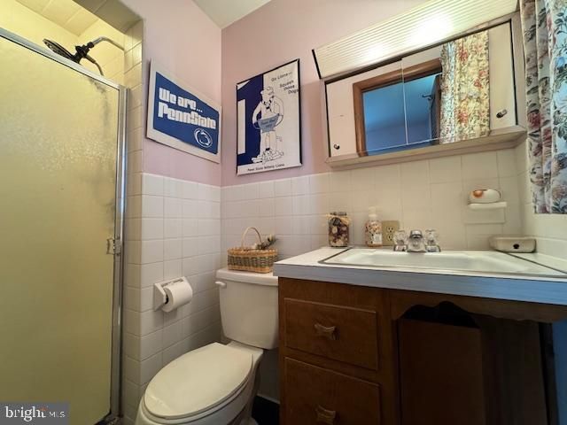 360 HOLIDAY LN, Lewistown, PA 17044