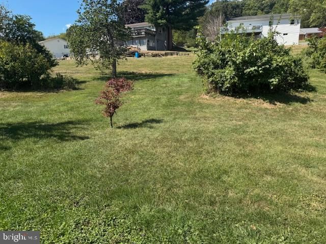 360 HOLIDAY LN, Lewistown, PA 17044