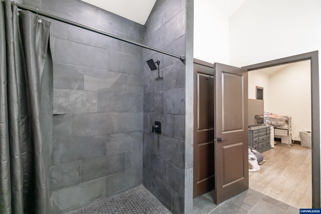 33005 Berlin Rd, Lebanon, OR 97355