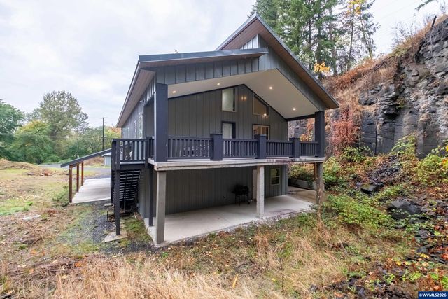 33005 Berlin Rd, Lebanon, OR 97355