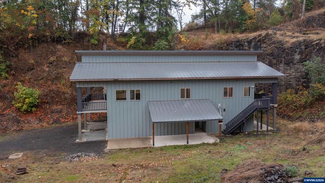 33005 Berlin Rd, Lebanon, OR 97355