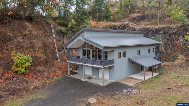 33005 Berlin Rd, Lebanon, OR 97355