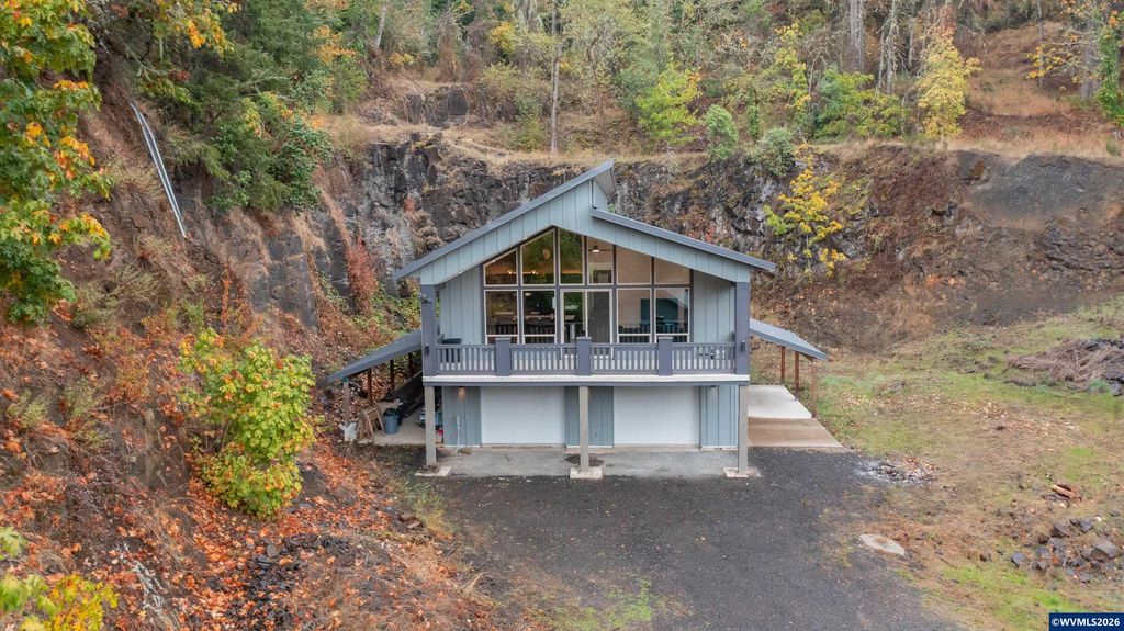 33005 Berlin Rd, Lebanon, OR 97355