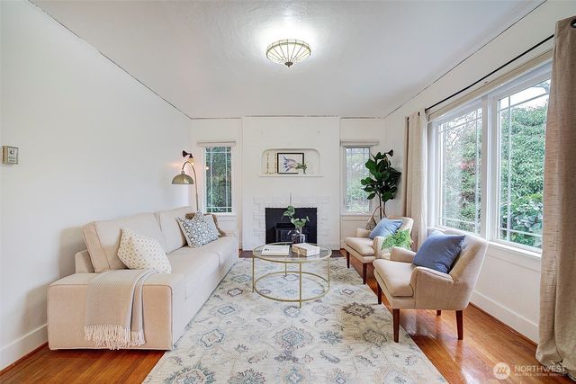 4415 SW Juneau Street, Seattle, WA 98136