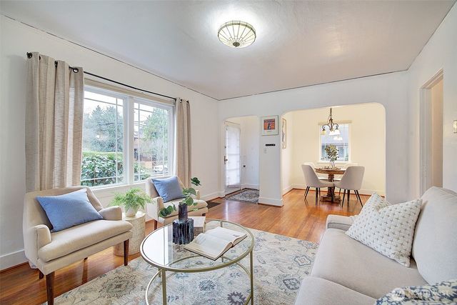 4415 SW Juneau Street, Seattle, WA 98136