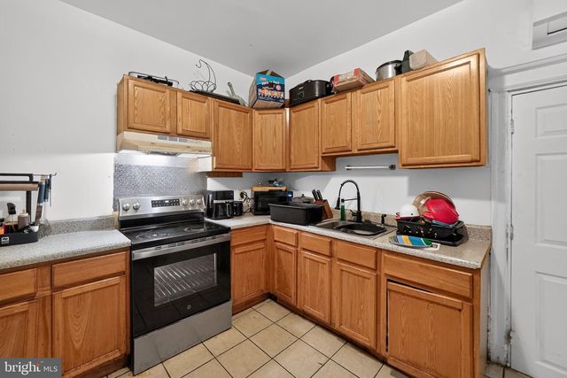 918 W ROCKLAND ST, Philadelphia, PA 19141
