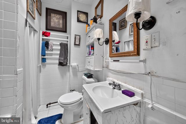 918 W ROCKLAND ST, Philadelphia, PA 19141