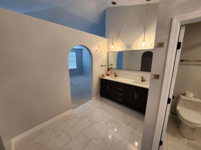 8178 Slate Ridge Boulevard, Reynoldsburg, OH 43068