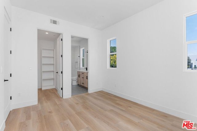 1821 N Ashmore Place 1, Los Angeles, CA 90026